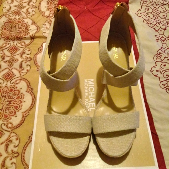 Michael Kors Prue Wedge Sandal - Picture 2 of 12